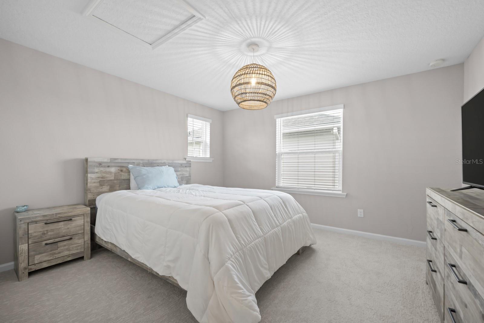 Image 40 of 90 For 41 Los Lagos Boulevard