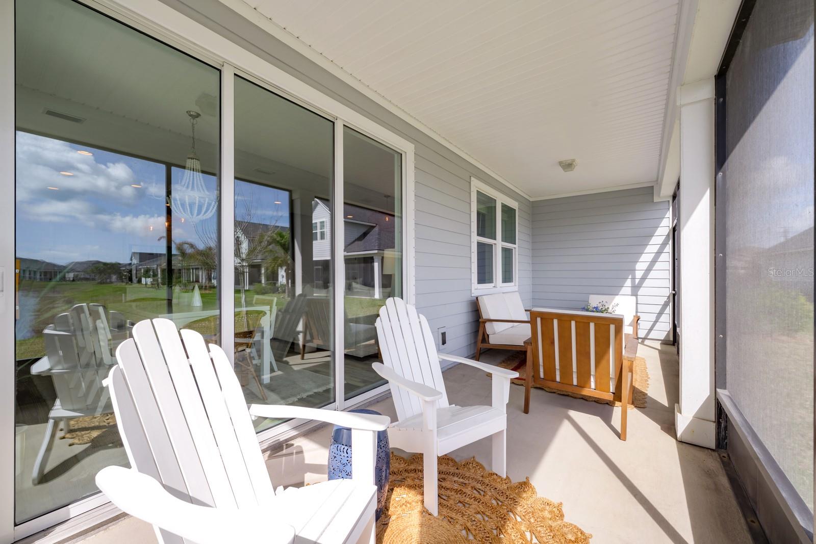 Image 42 of 90 For 41 Los Lagos Boulevard