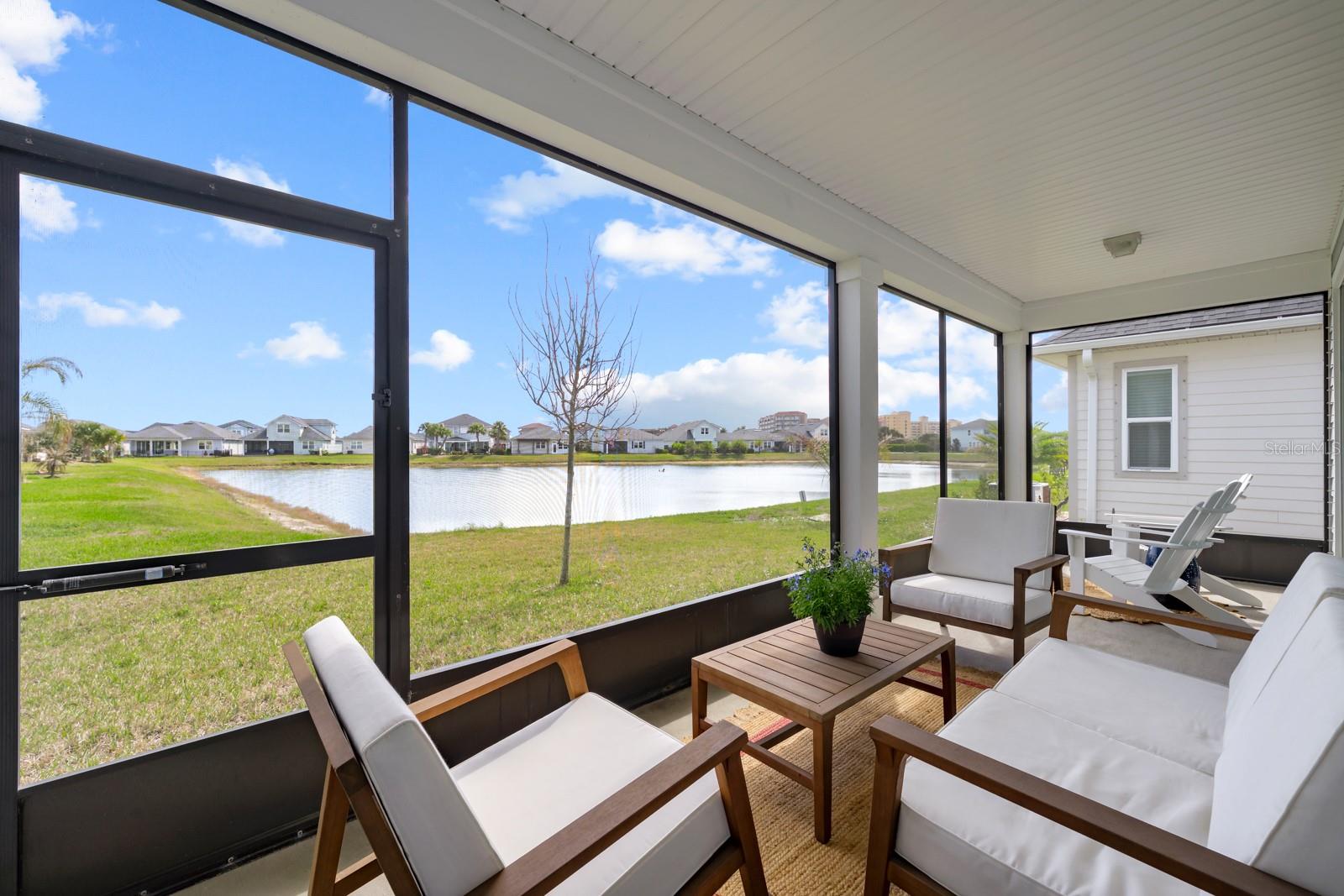 Image 44 of 90 For 41 Los Lagos Boulevard