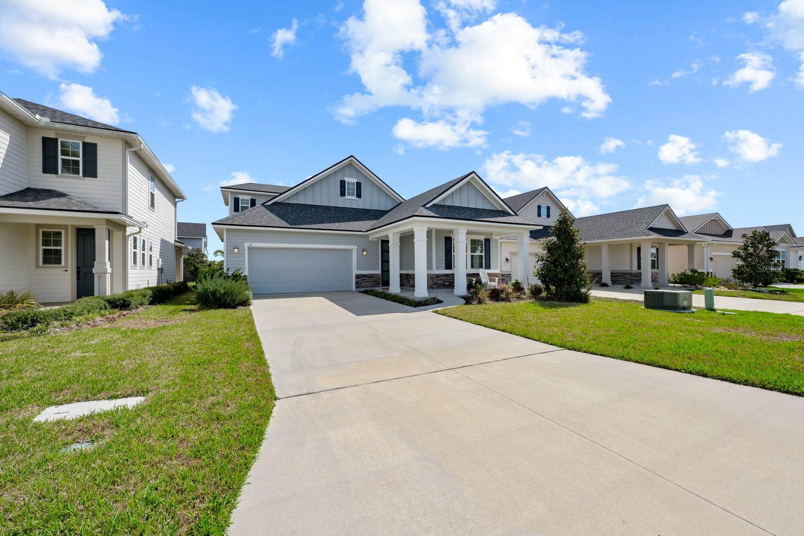 Image 52 of 90 For 41 Los Lagos Boulevard