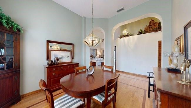 Image 18 of 51 For 16 Crandell Court