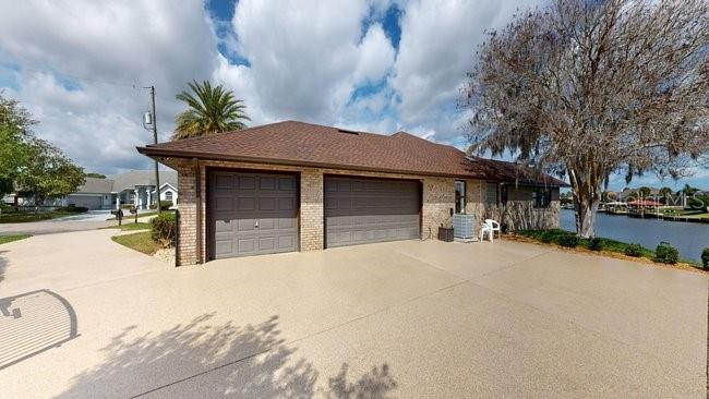 Image 44 of 51 For 16 Crandell Court