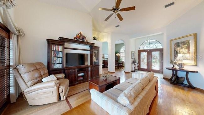 Image 7 of 51 For 16 Crandell Court