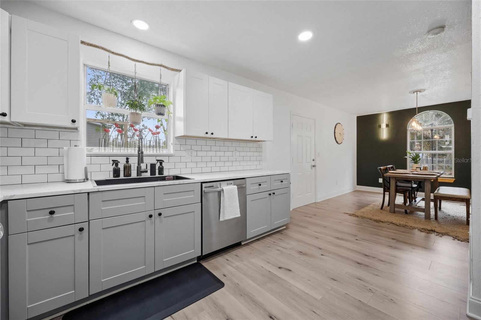 Image 10 of 36 For 101 Browning Avenue