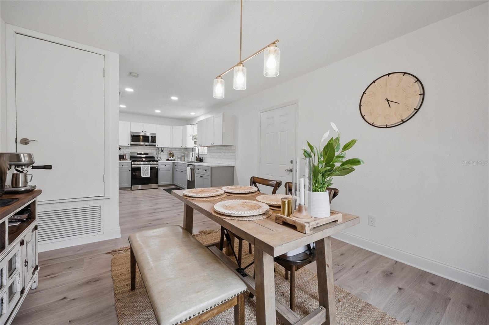 Image 15 of 36 For 101 Browning Avenue