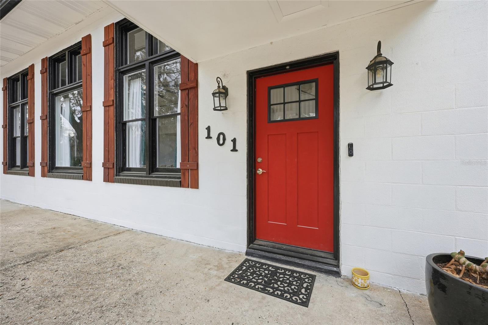 Image 2 of 36 For 101 Browning Avenue