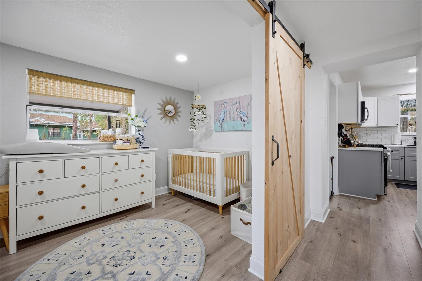 Image 21 of 36 For 101 Browning Avenue