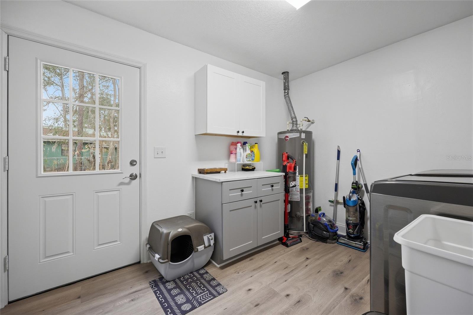 Image 28 of 36 For 101 Browning Avenue