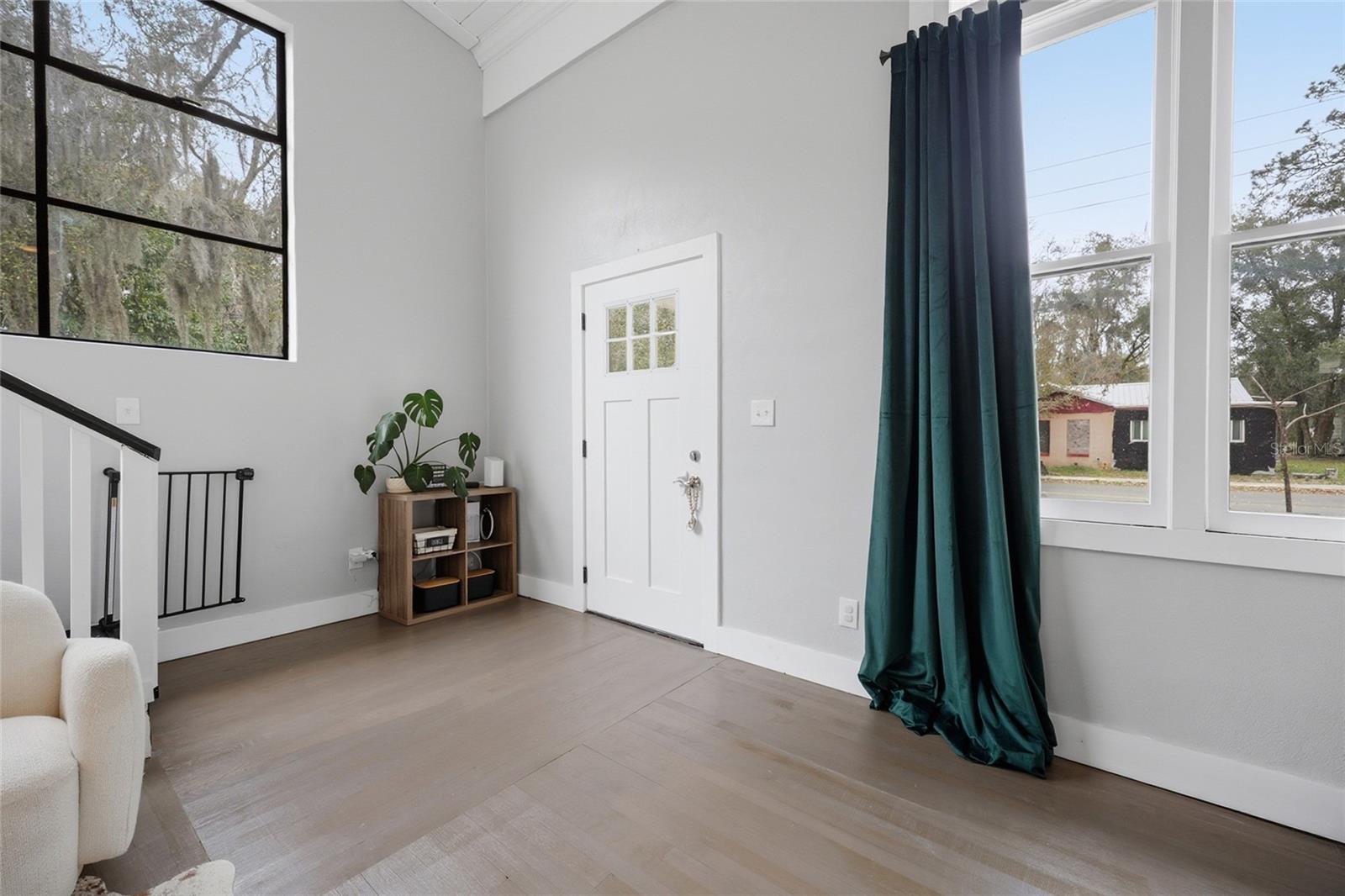 Image 3 of 36 For 101 Browning Avenue