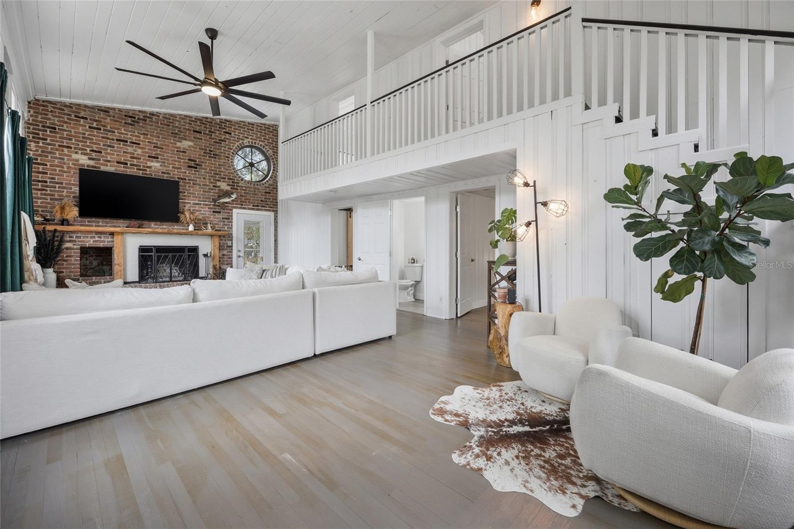 Image 4 of 36 For 101 Browning Avenue