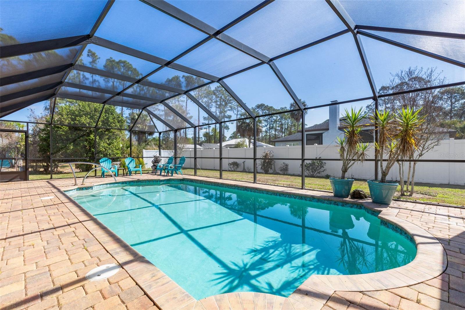 Image 3 of 87 For 6 Emerald Lane