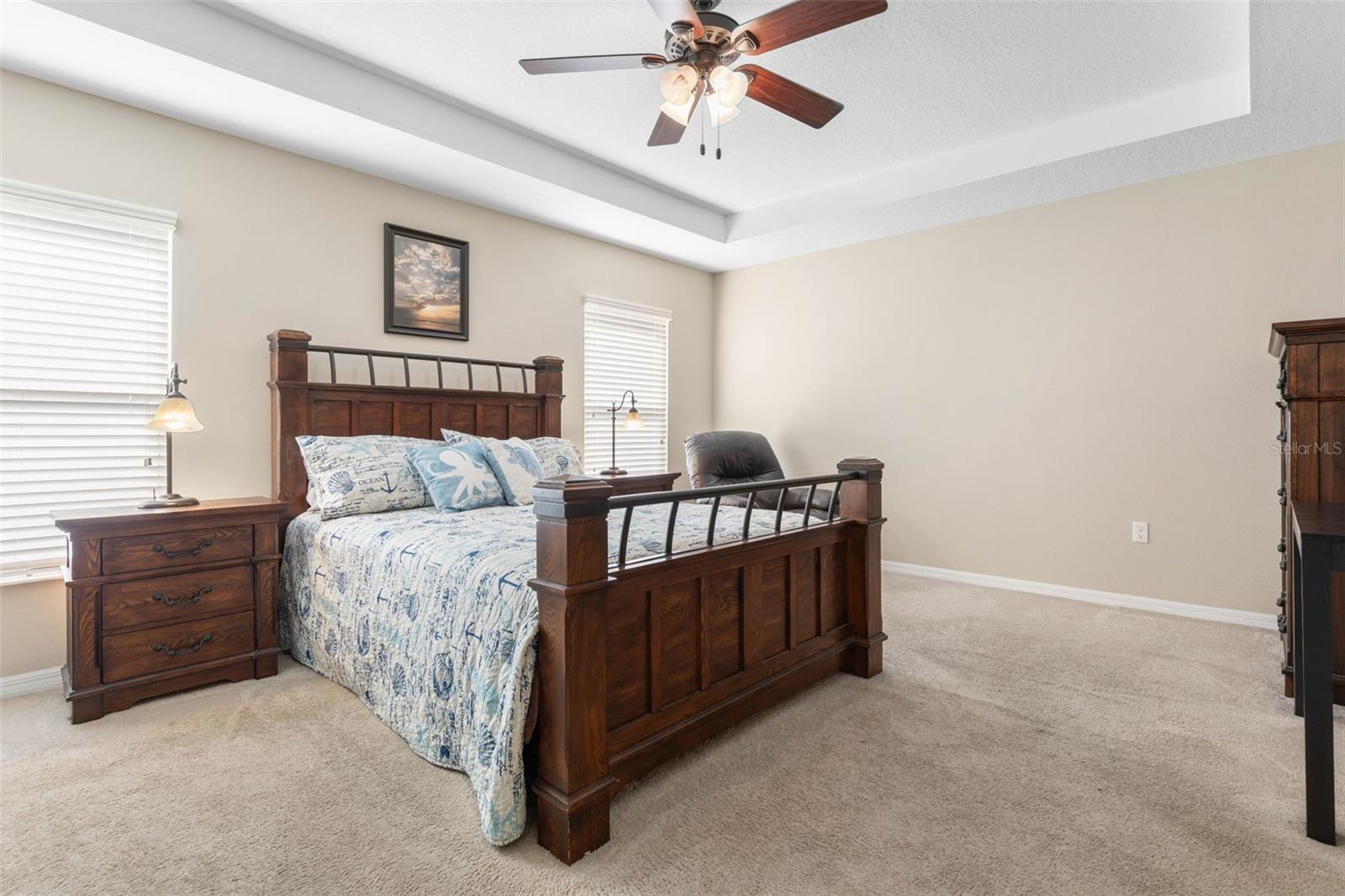 Image 30 of 87 For 6 Emerald Lane