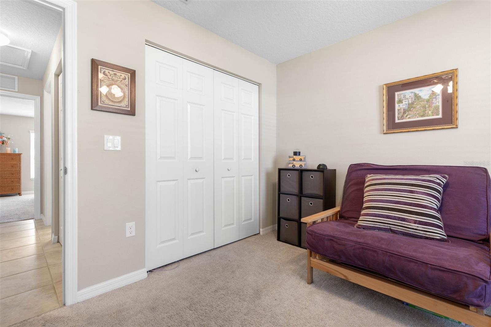 Image 40 of 87 For 6 Emerald Lane