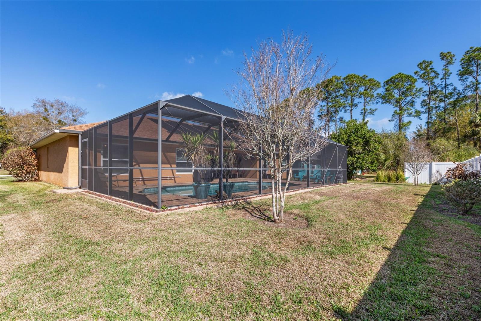 Image 51 of 87 For 6 Emerald Lane