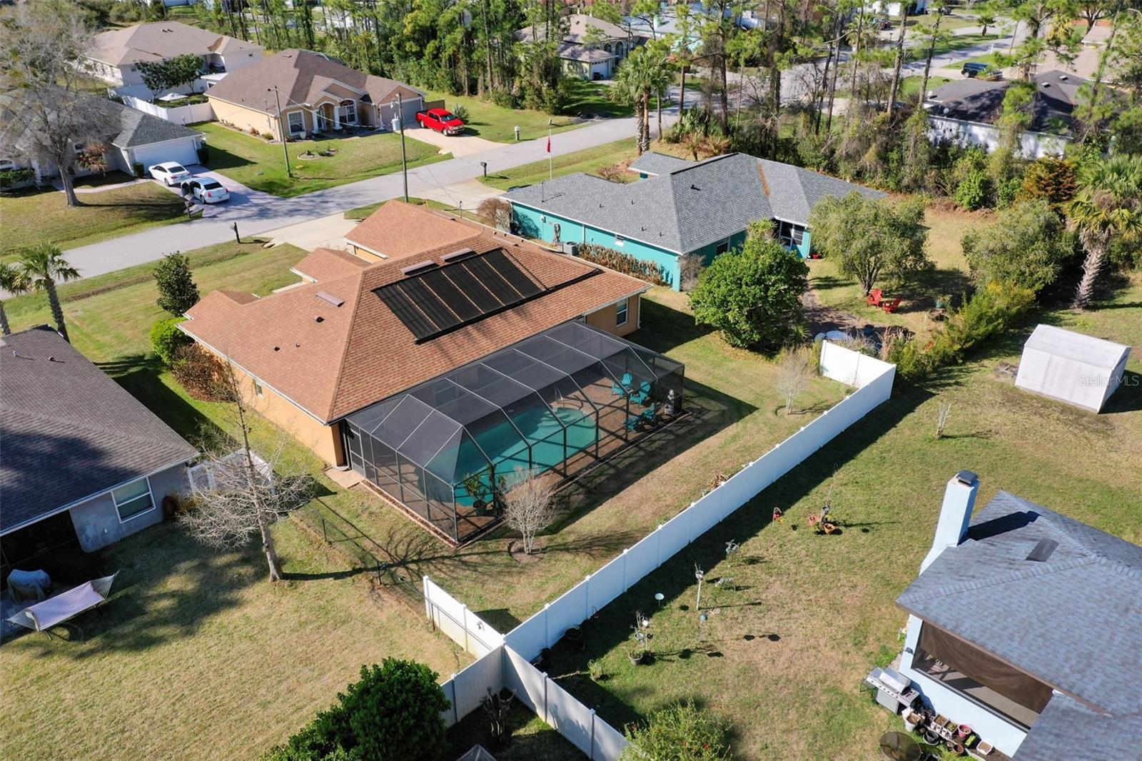 Image 60 of 87 For 6 Emerald Lane