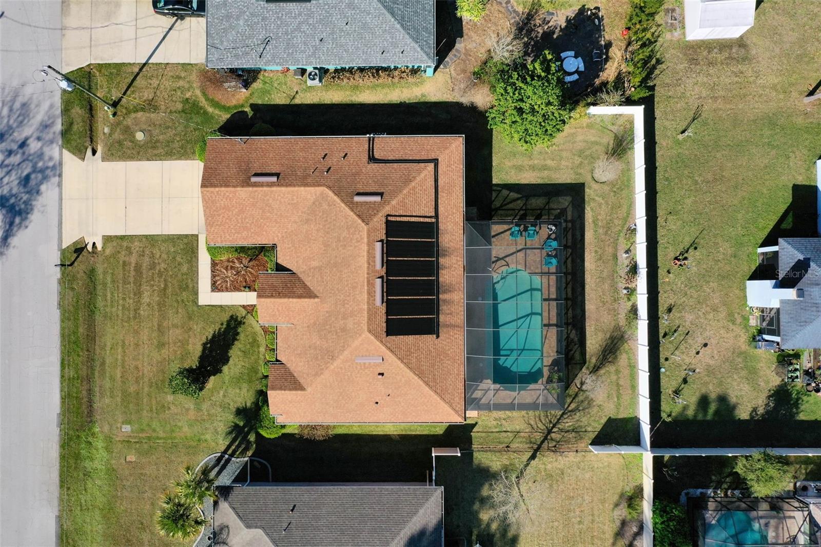 Image 61 of 87 For 6 Emerald Lane