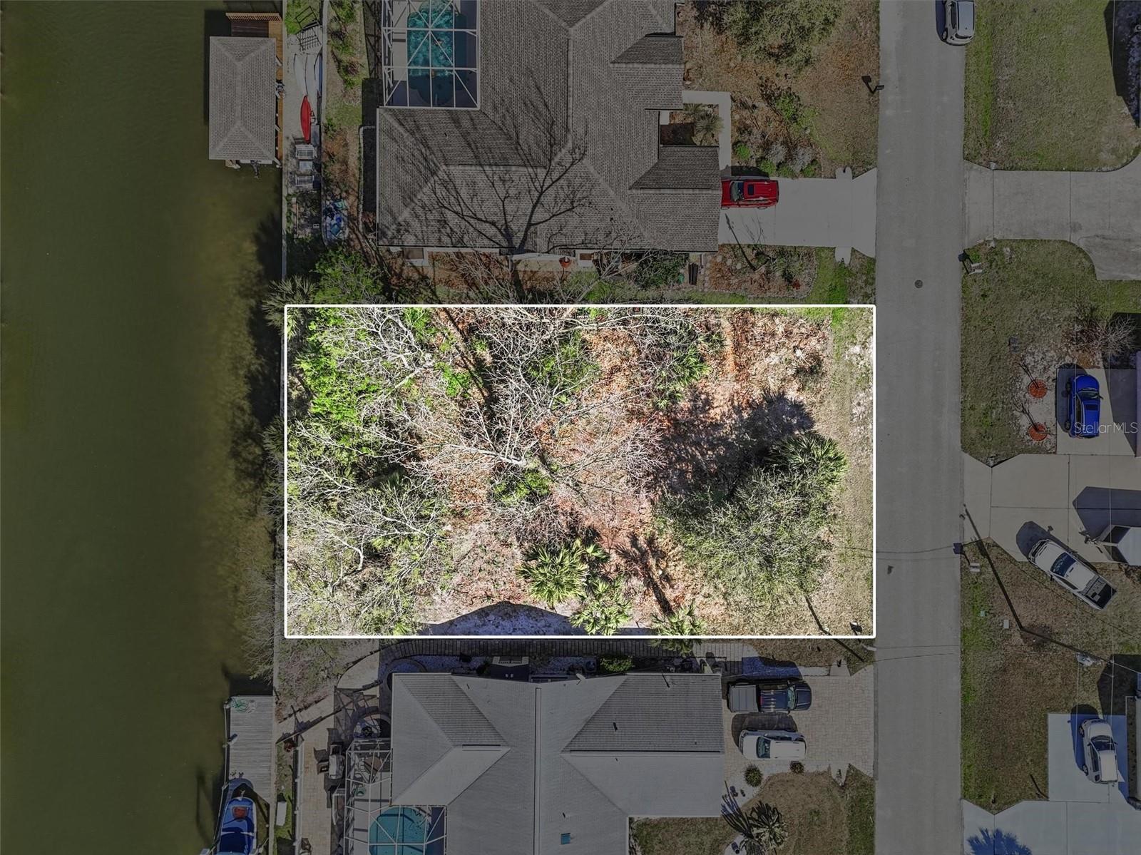 Image 10 of 24 For 35 Coral Reef Court N