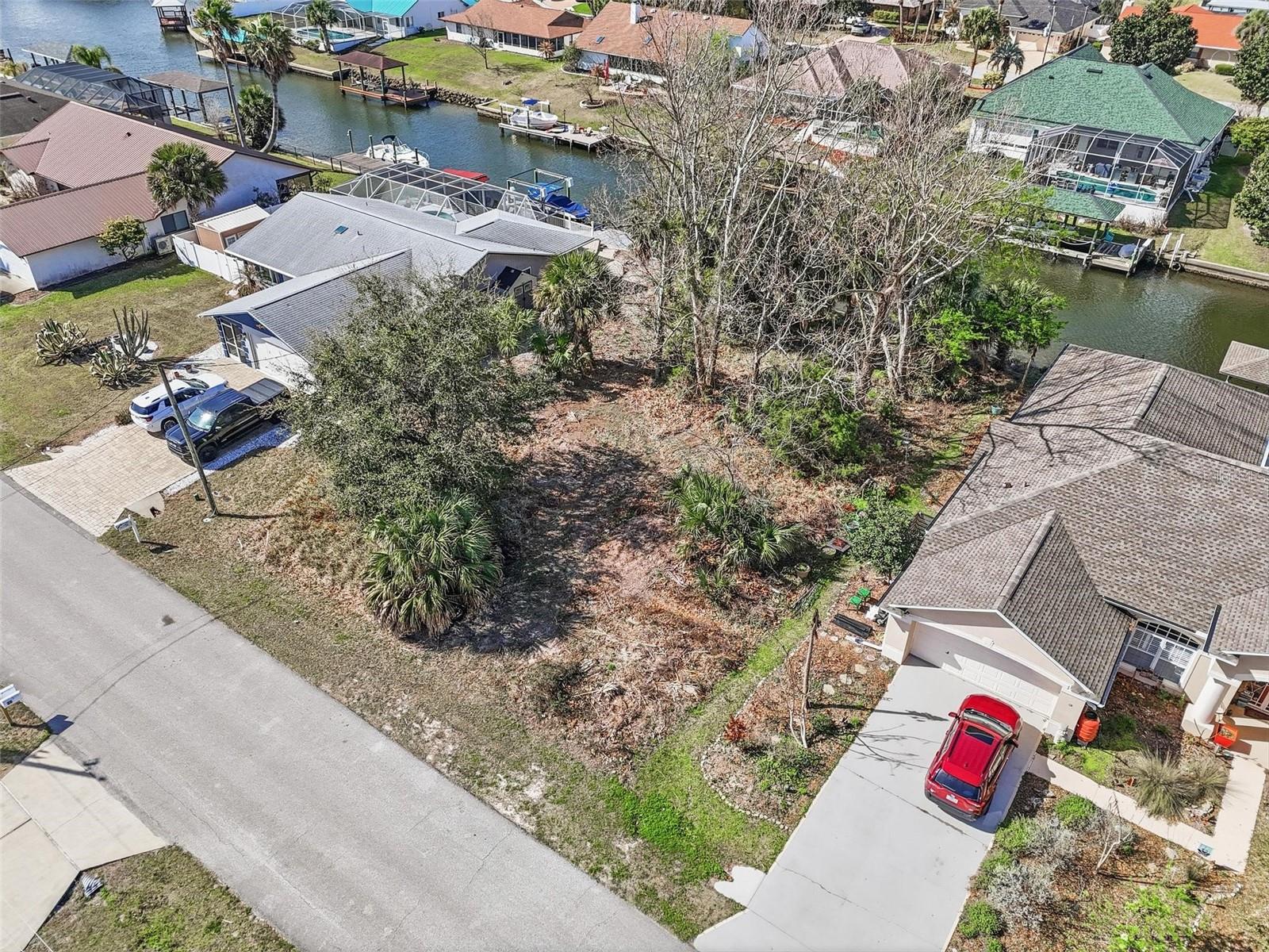 Image 12 of 24 For 35 Coral Reef Court N