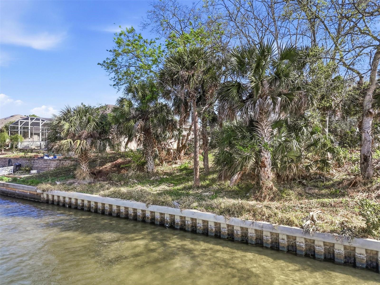 Image 17 of 24 For 35 Coral Reef Court N