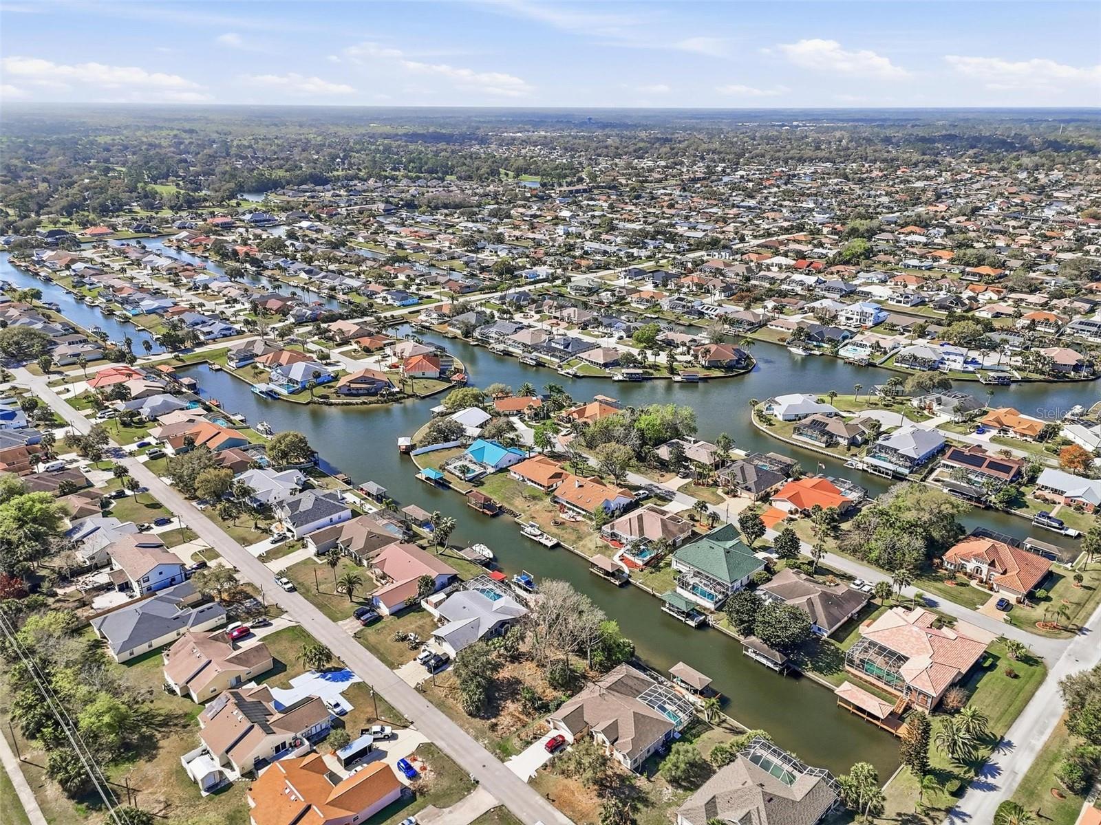 Image 20 of 24 For 35 Coral Reef Court N