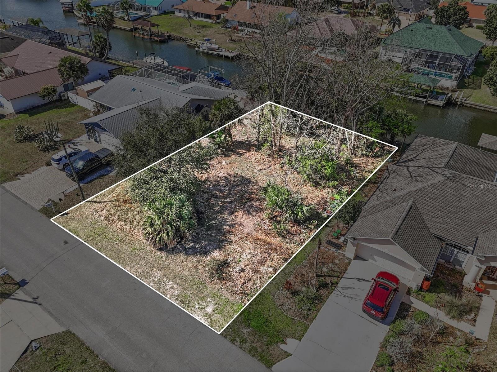 Image 6 of 24 For 35 Coral Reef Court N