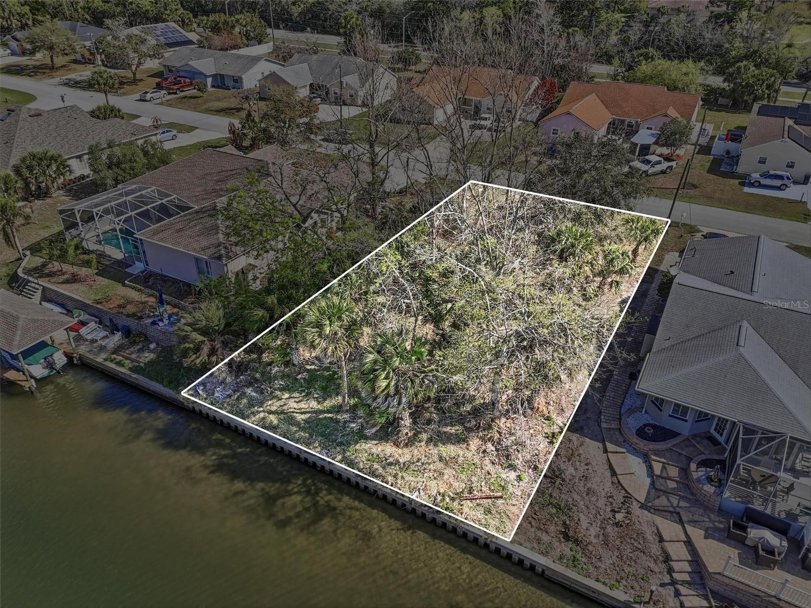 Image 8 of 24 For 35 Coral Reef Court N