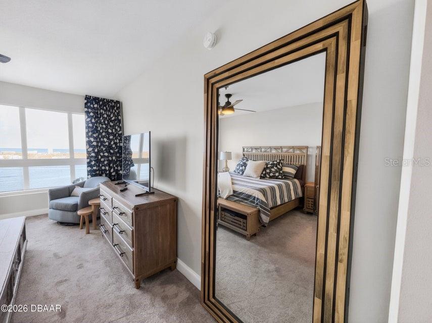 Image 22 of 60 For 231 Riverside Drive 1501-1