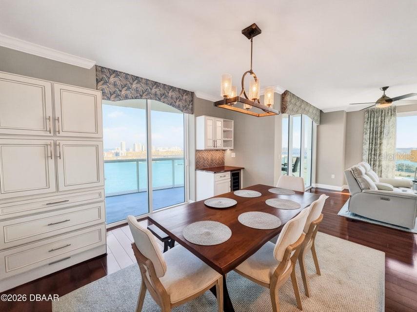 Image 30 of 60 For 231 Riverside Drive 1501-1