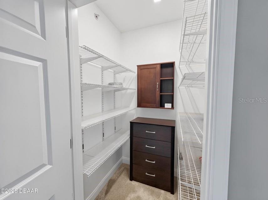 Image 33 of 60 For 231 Riverside Drive 1501-1