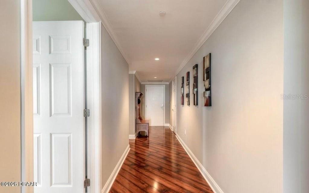 Image 8 of 60 For 231 Riverside Drive 1501-1