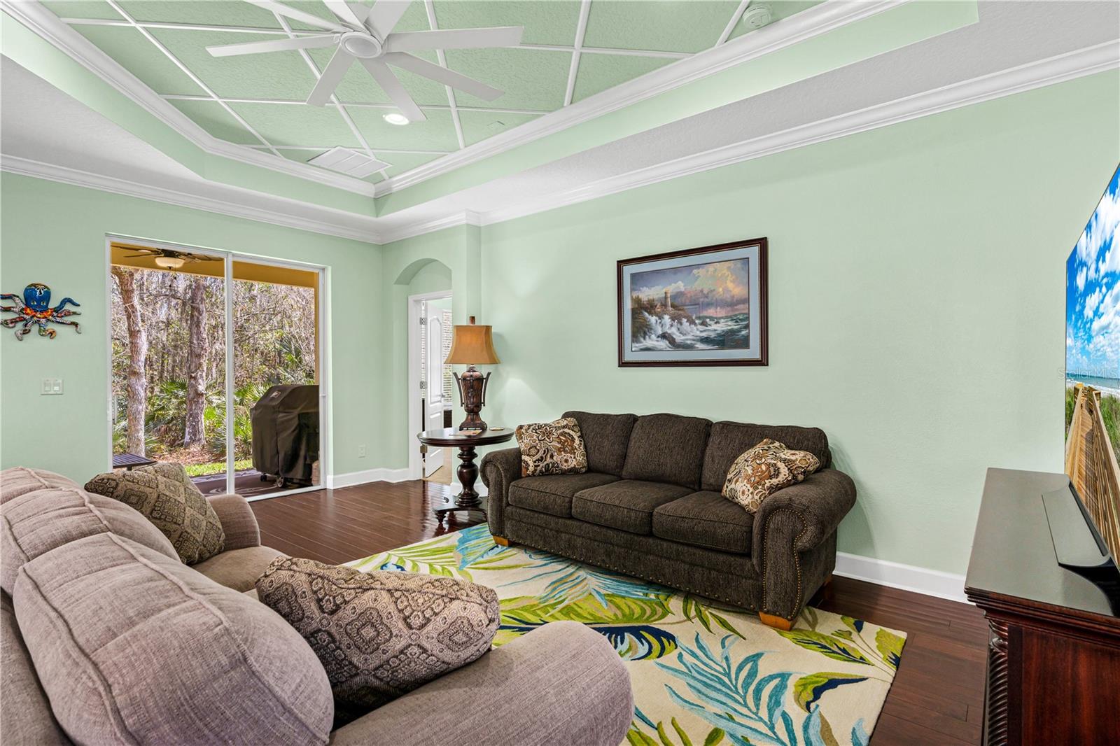 Image 15 of 53 For 425 Champion Ridge Drive