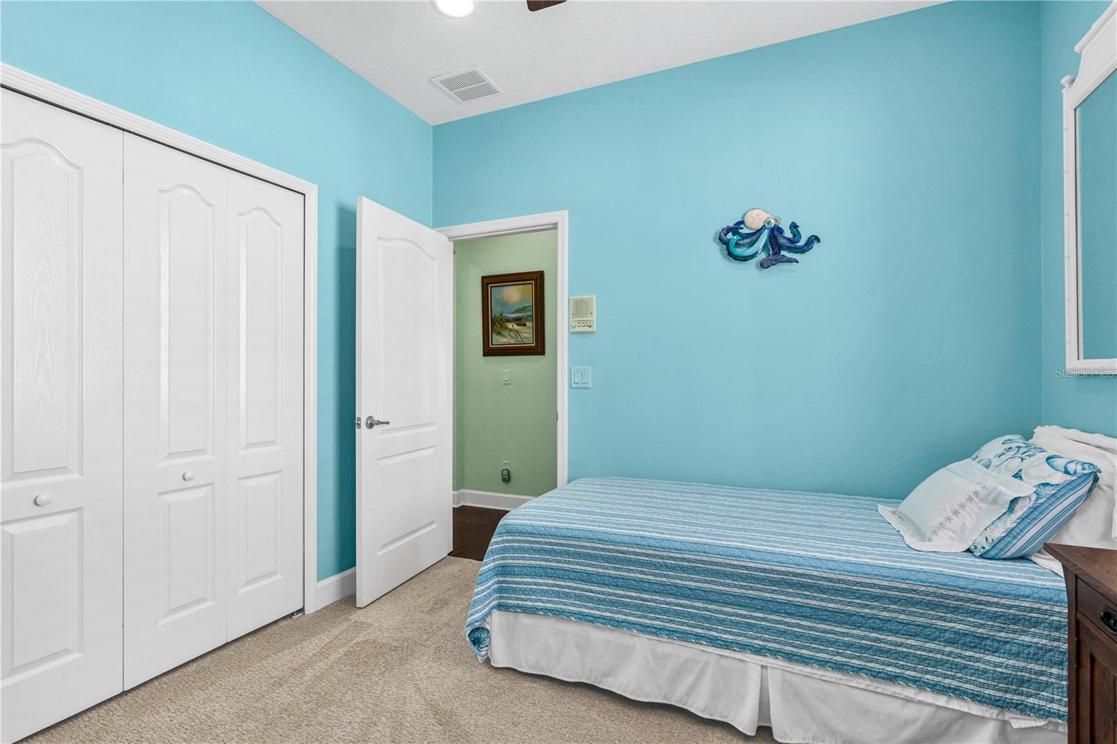 Image 41 of 53 For 425 Champion Ridge Drive