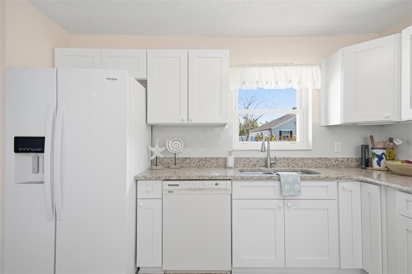 Image 18 of 57 For 70 Perrotti Lane