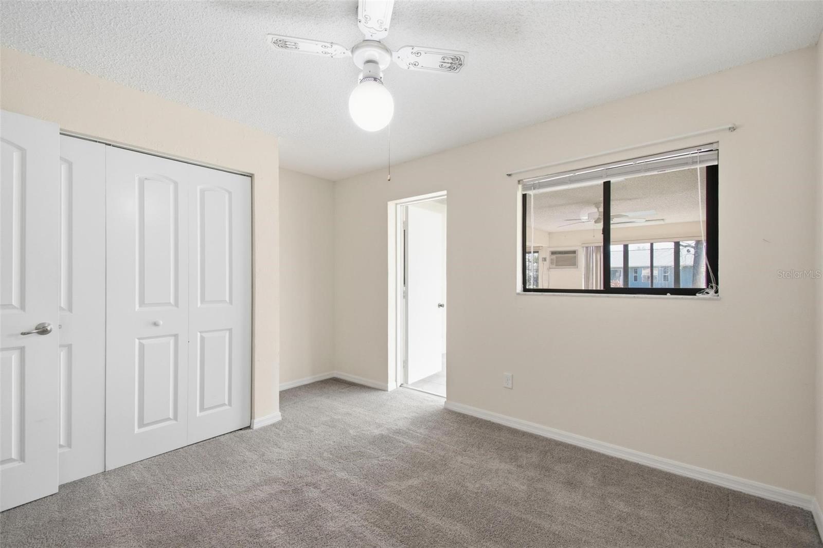 Image 47 of 57 For 70 Perrotti Lane