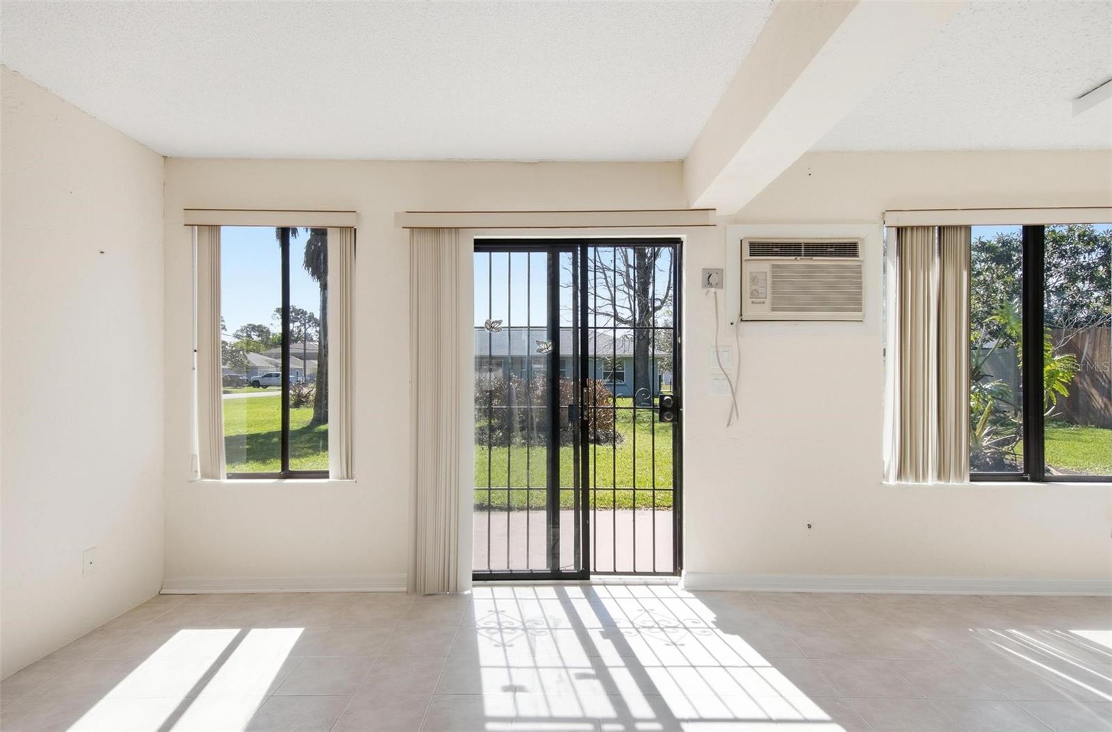 Image 53 of 57 For 70 Perrotti Lane