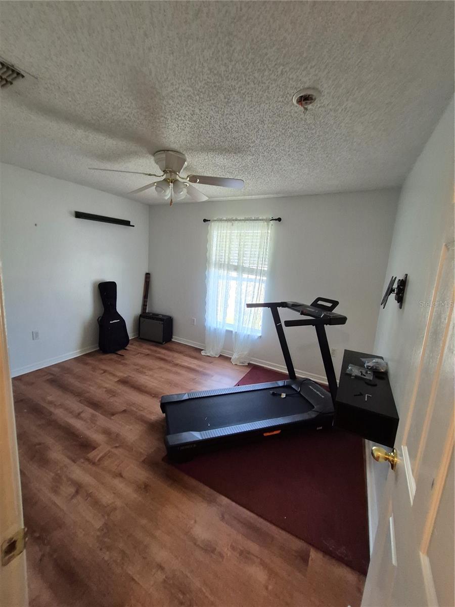 Image 18 of 33 For 23 Sea Shark Path