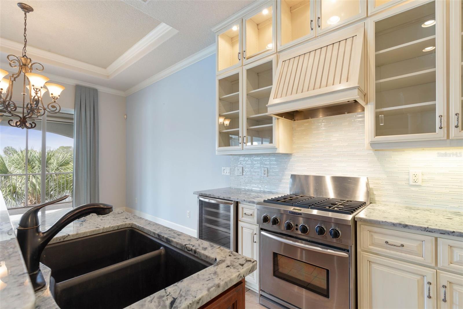 Image 36 of 84 For 262 Yacht Harbor Drive