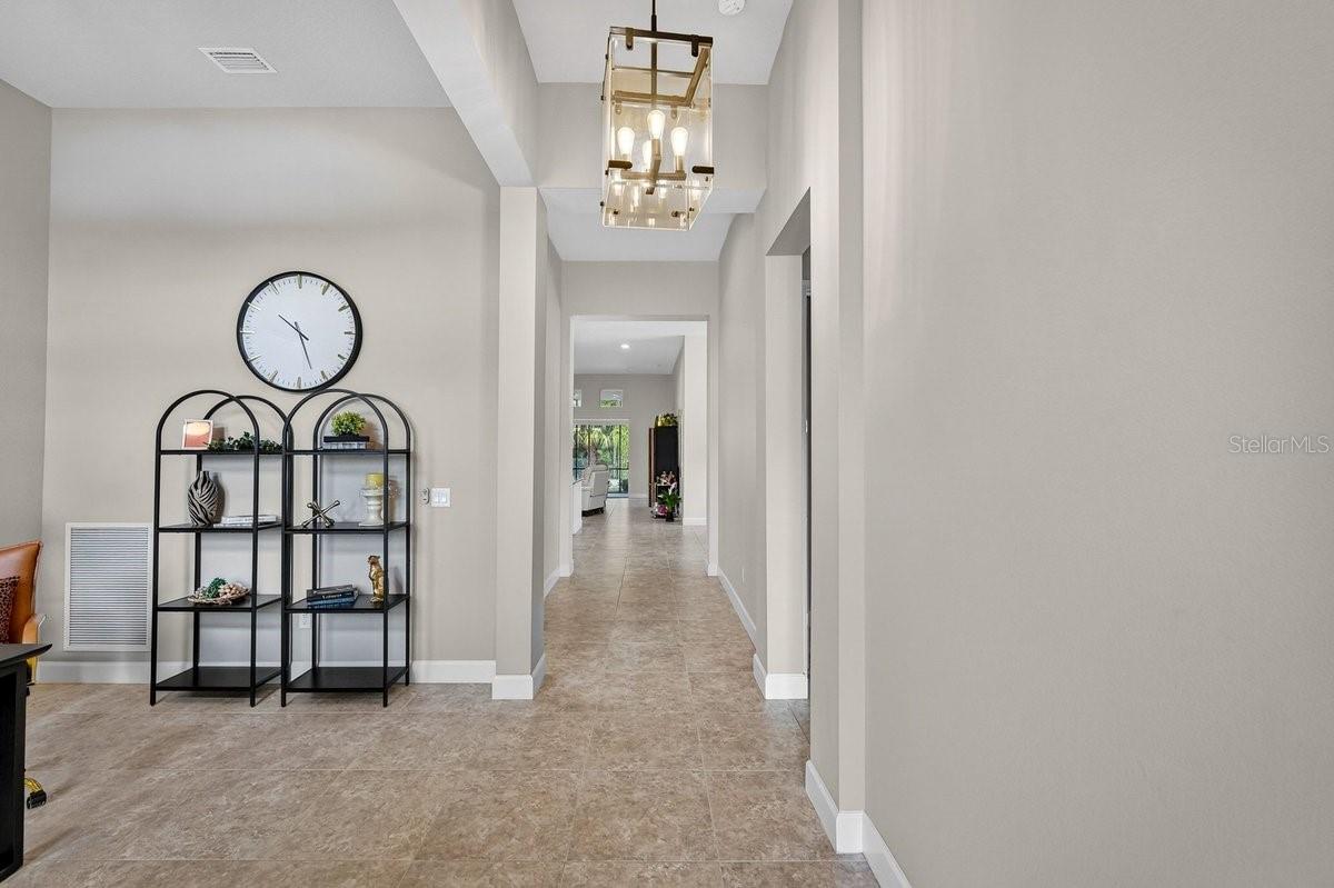 Image 25 of 62 For 844 Creekwood Drive