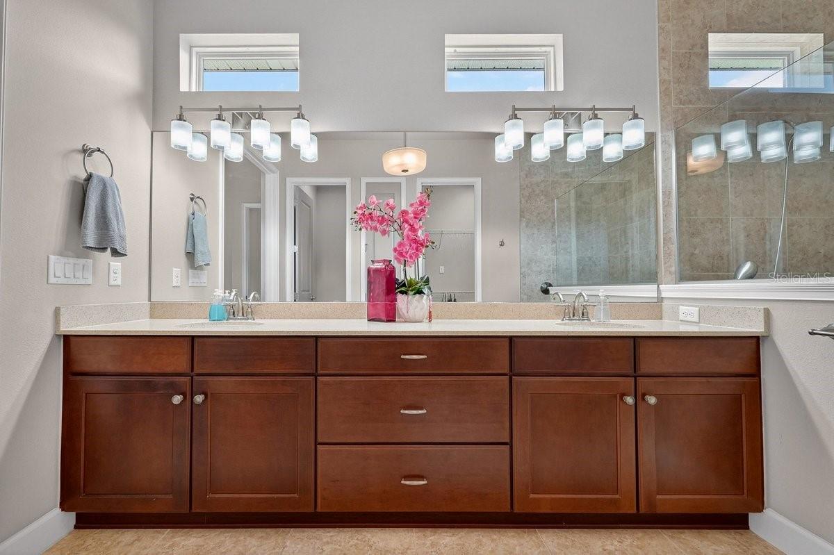 Image 31 of 62 For 844 Creekwood Drive