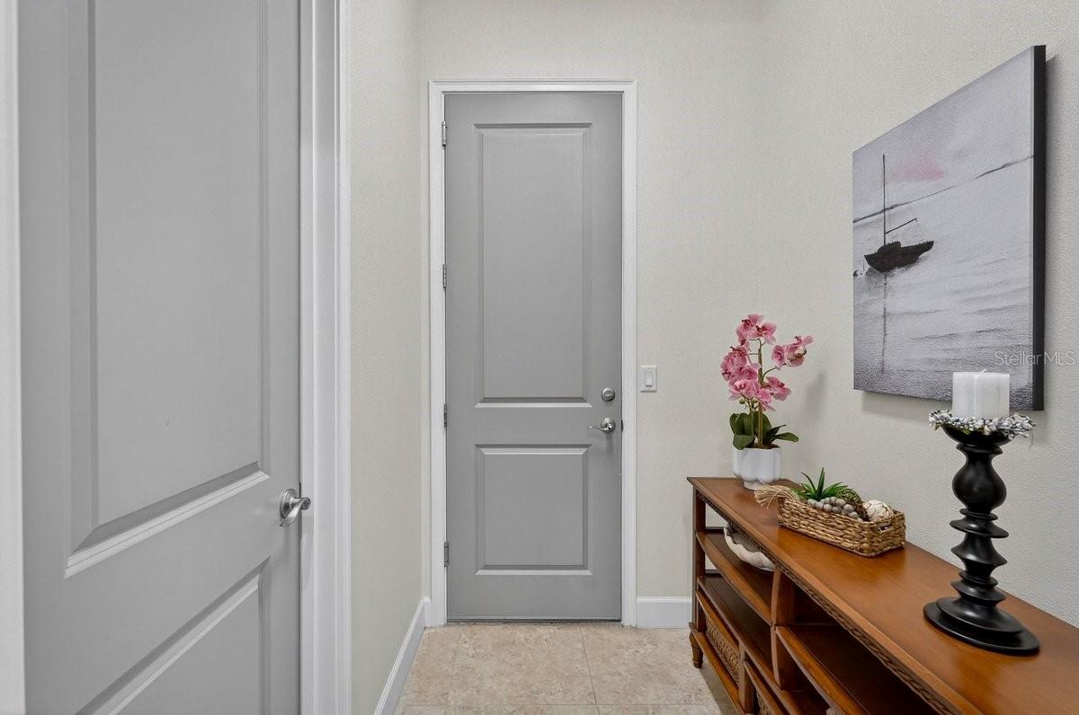 Image 44 of 62 For 844 Creekwood Drive