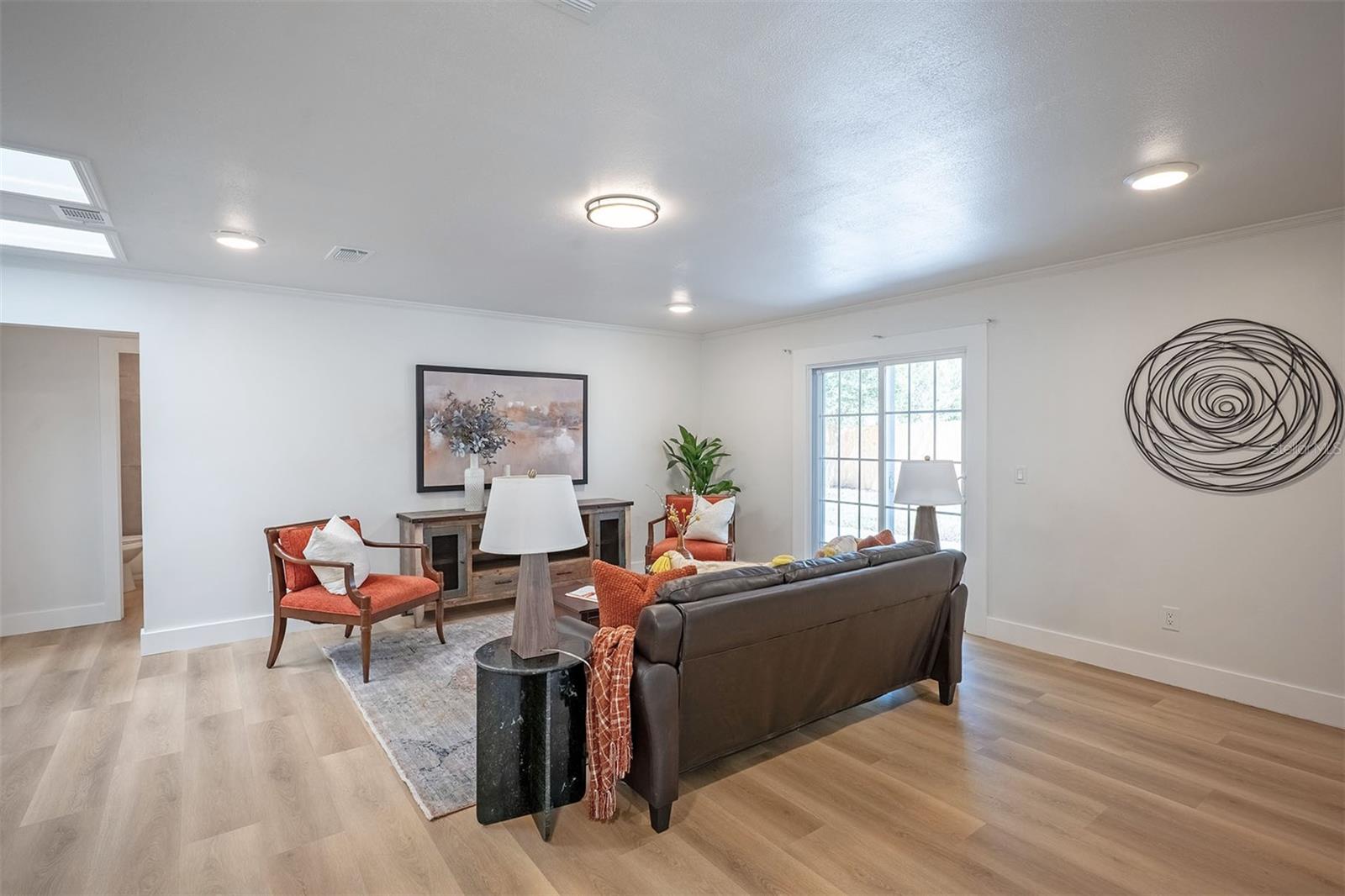 Image 16 of 58 For 12779 Maricopa Way