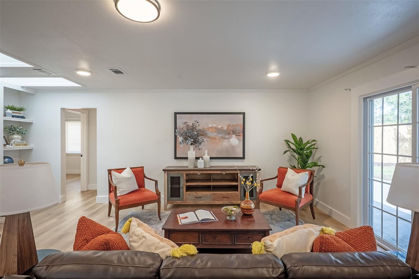 Image 17 of 58 For 12779 Maricopa Way