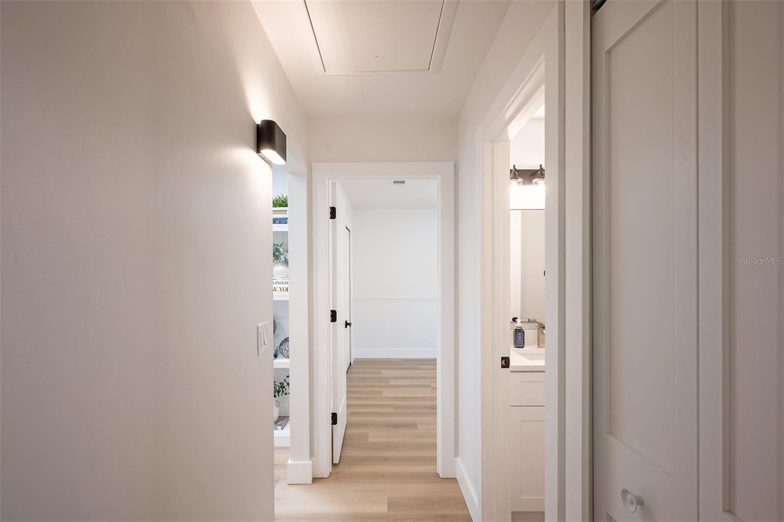 Image 32 of 58 For 12779 Maricopa Way