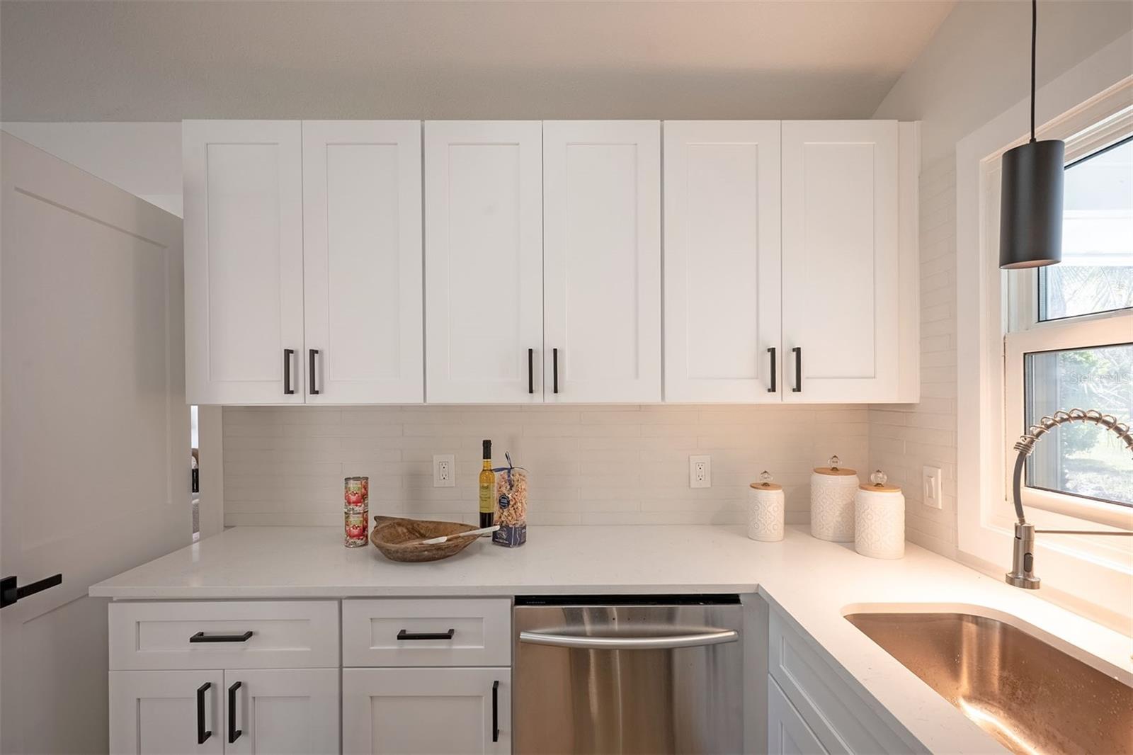 Image 35 of 58 For 12779 Maricopa Way