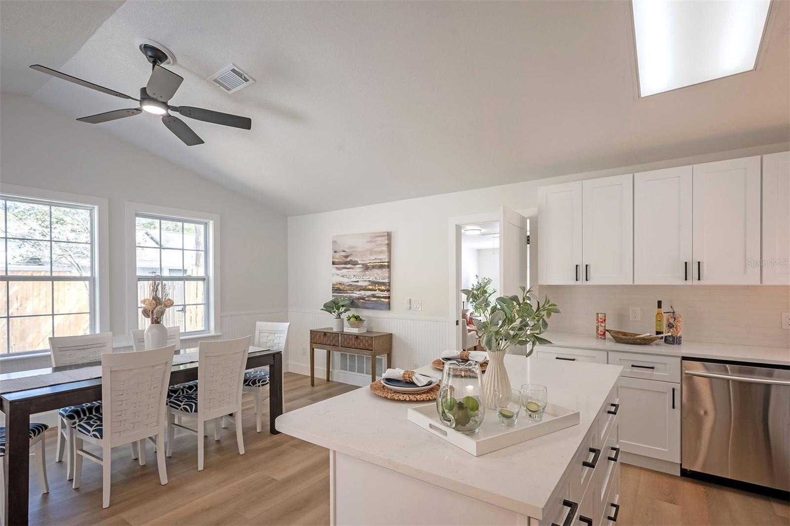 Image 36 of 58 For 12779 Maricopa Way