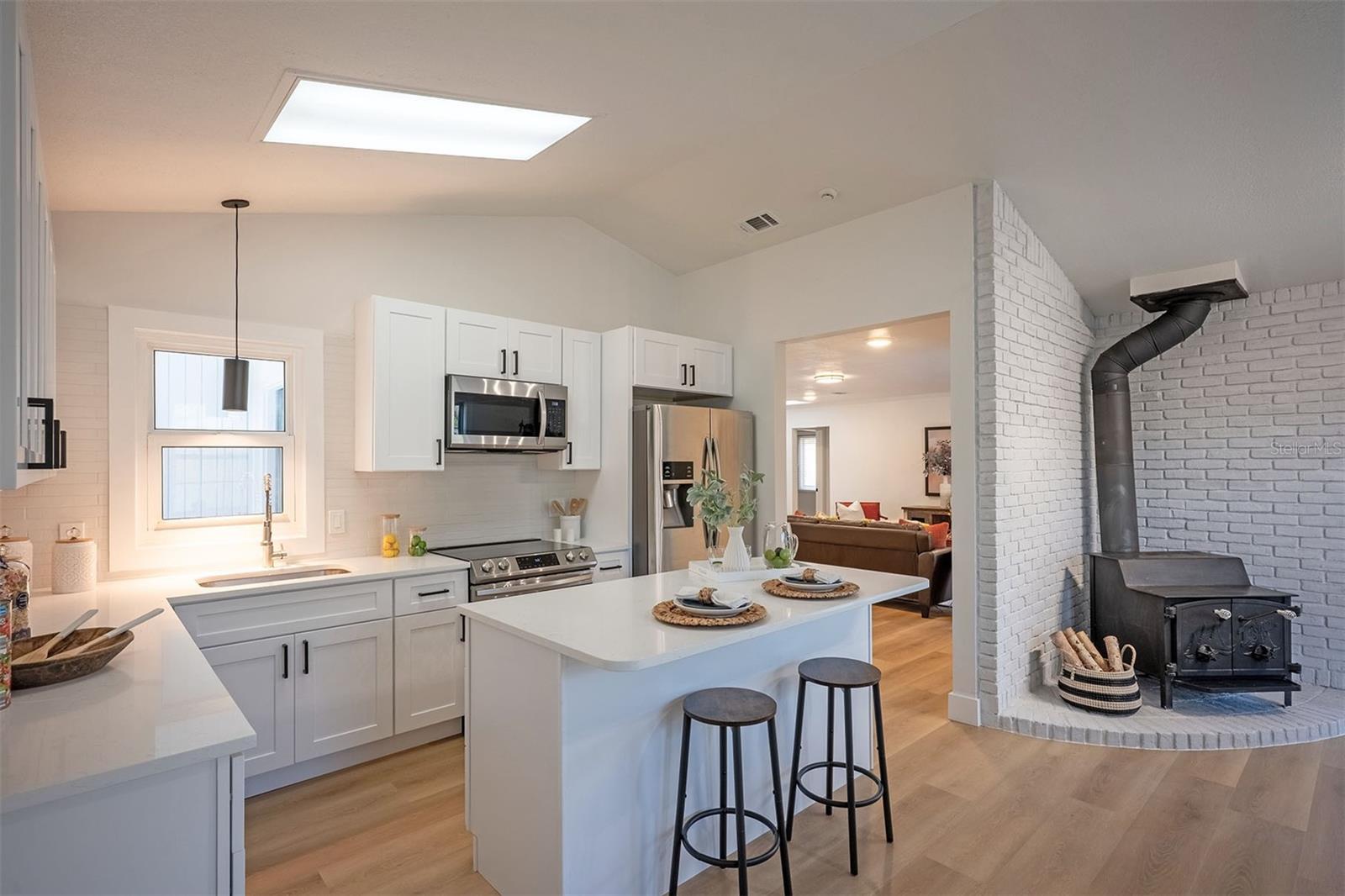 Image 51 of 58 For 12779 Maricopa Way