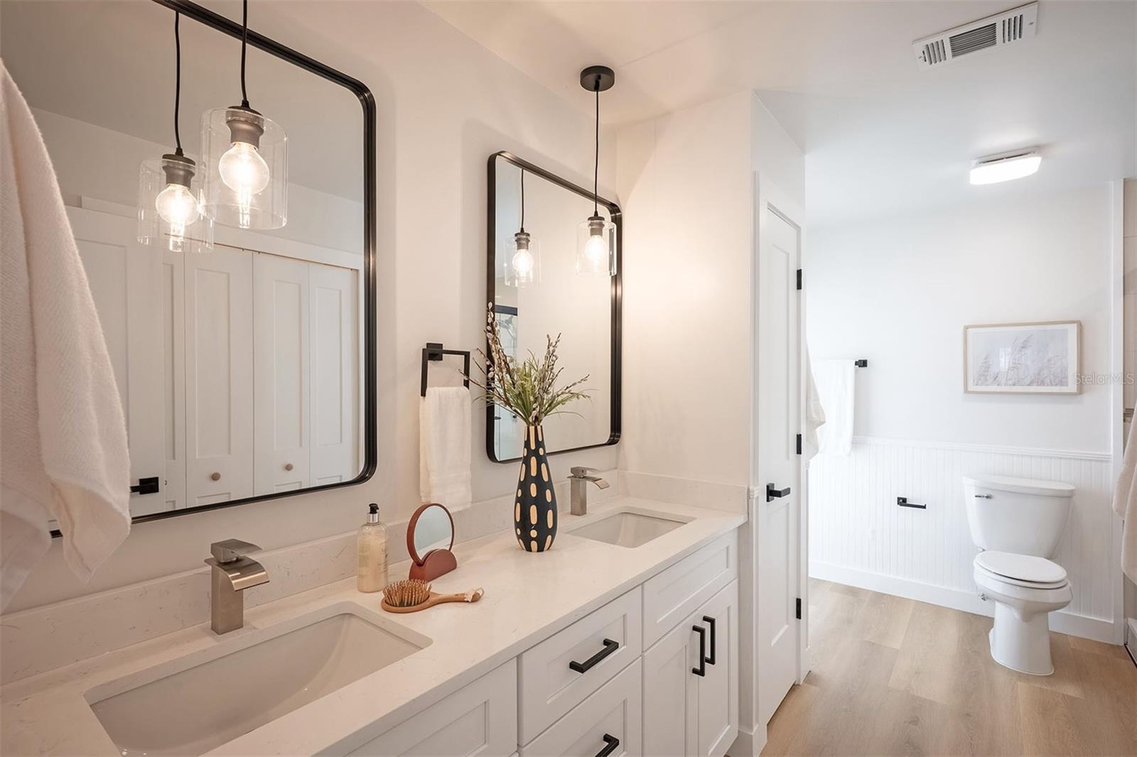 Image 9 of 58 For 12779 Maricopa Way