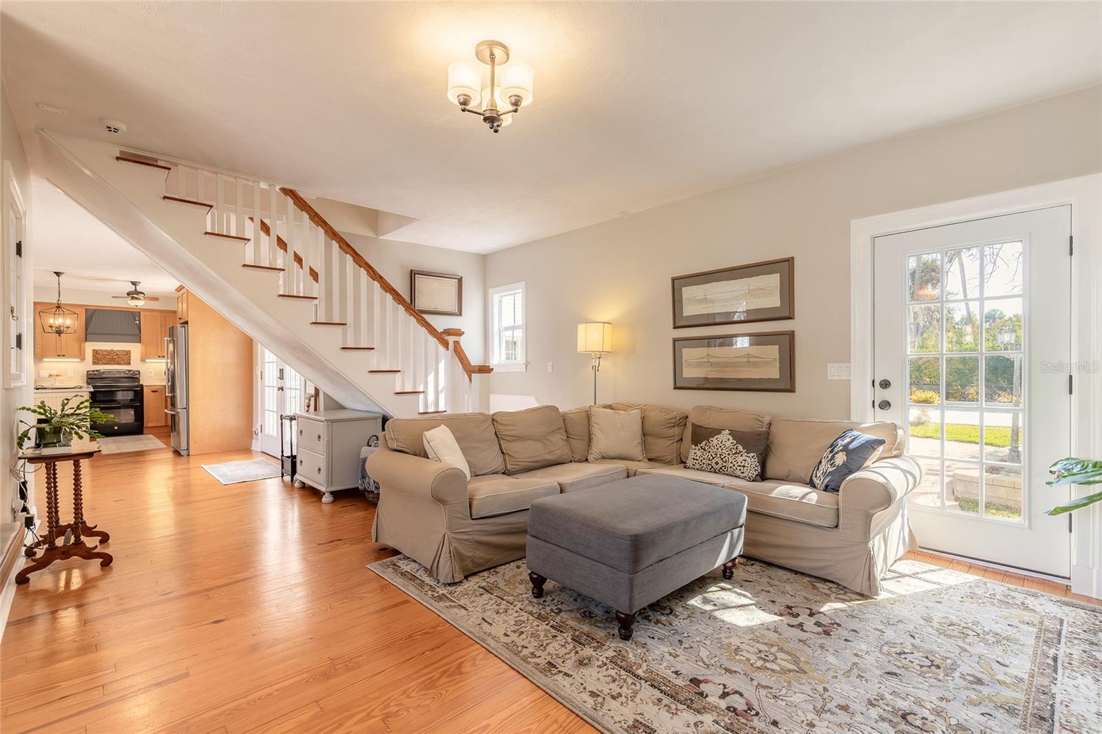 Image 26 of 75 For 458 Beach Street