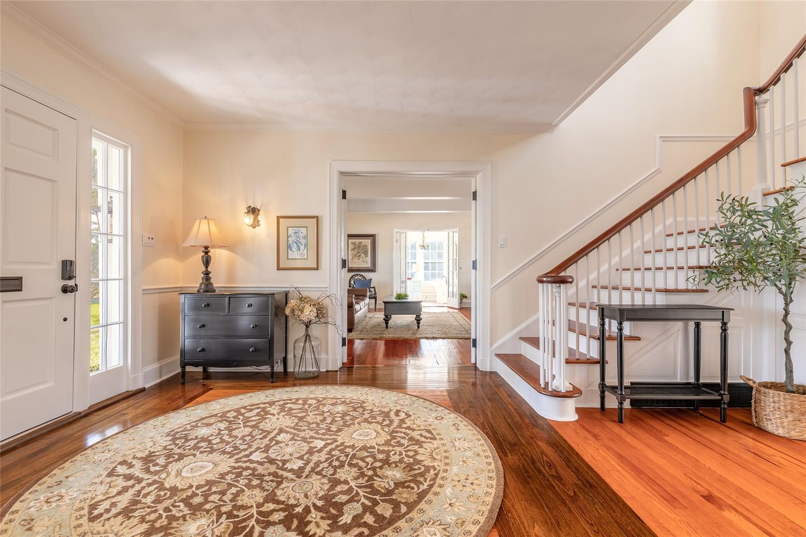 Image 8 of 75 For 458 Beach Street