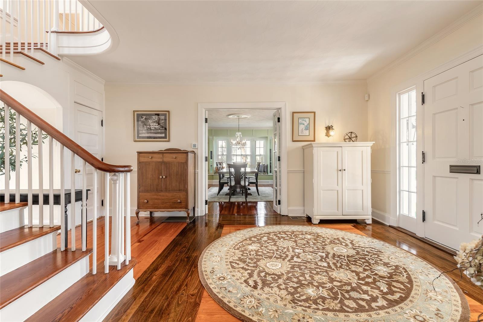 Image 9 of 75 For 458 Beach Street